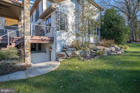 Exterior - 419 Pugh Rd, Wayne, PA 19087 photo 4 of 13