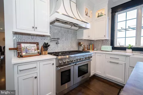 Kitchen - 419 Pugh Rd, Wayne, PA 19087 photo 2 of 10