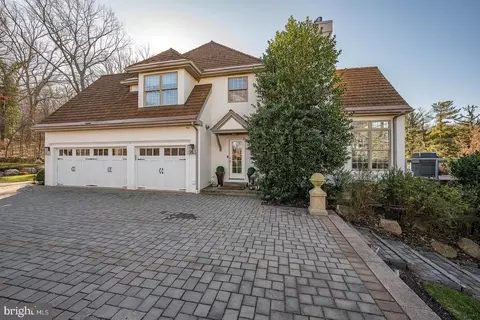 Exterior - 419 Pugh Rd, Wayne, PA 19087 photo 11 of 13