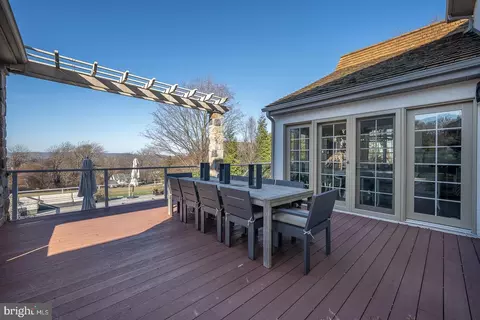 Exterior - 419 Pugh Rd, Wayne, PA 19087 photo 6 of 13