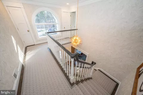 Entry Way - 419 Pugh Rd, Wayne, PA 19087 photo 9 of 15