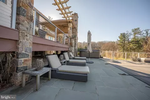 Exterior - 419 Pugh Rd, Wayne, PA 19087 photo 10 of 13