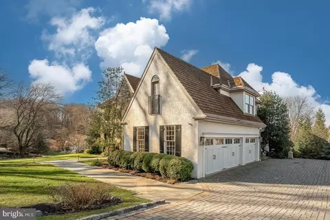 Exterior - 419 Pugh Rd, Wayne, PA 19087 photo 12 of 13