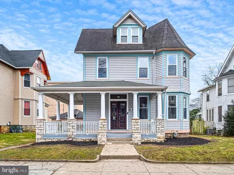 550 E Chestnut St, Coatesville, PA 19320