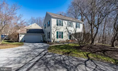 412 Cranberry Ln, West Chester, PA 19380