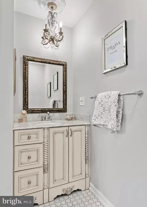 Bath - 150 Kynlyn Rd, Radnor, PA 19087 photo 6 of 12