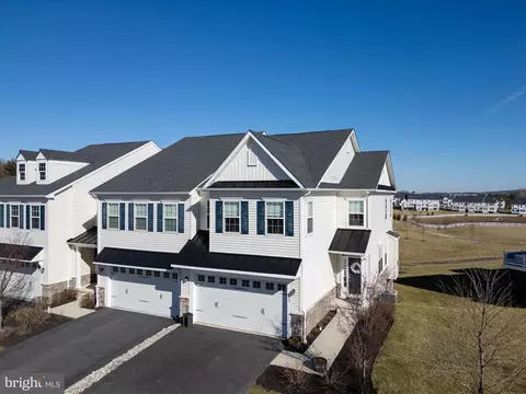 464 Lee Pl, Exton, PA 19341