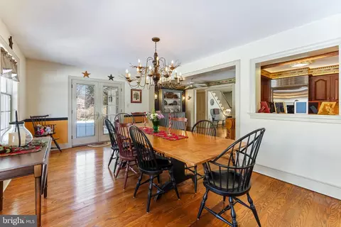 Dining - 126 Penn Rd, Wayne, PA 19087 photo 1 of 1