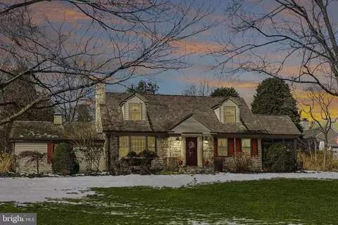Exterior - 126 Penn Rd, Wayne, PA 19087 photo 12 of 15