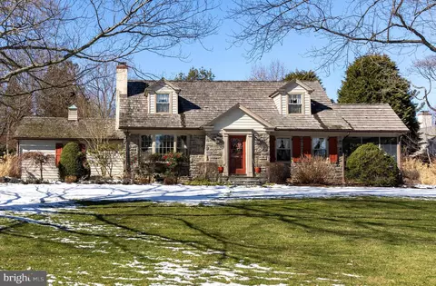 Exterior - 126 Penn Rd, Wayne, PA 19087 photo 2 of 15