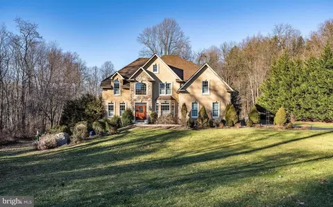1885 Saint Peters Rd, Pottstown, PA 19465