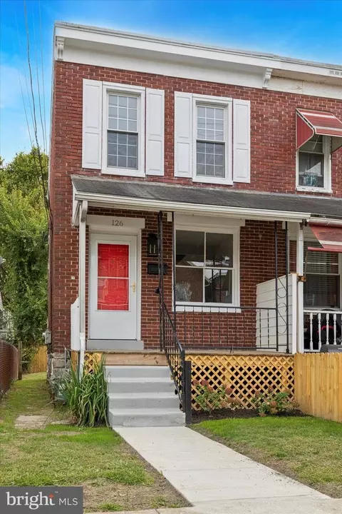 126 Washington Ave, Downingtown, PA 19335