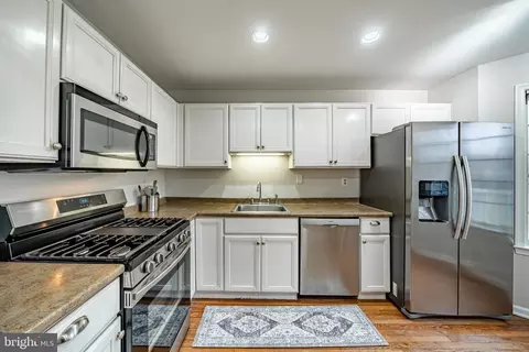 Kitchen - 12 Buttonwood Dr, Exton, PA 19341 photo 2 of 3