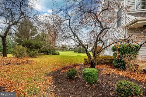 Exterior - 12 Buttonwood Dr, Exton, PA 19341 photo 8 of 10