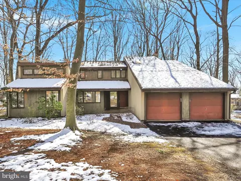 566 Whitford Hills Rd, Exton, PA 19341