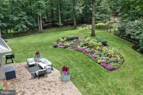 Exterior - 54 Pugh Rd, Wayne, PA 19087 photo 6 of 8