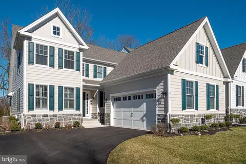 318 Merion Ct, Kennett Square, PA 19348