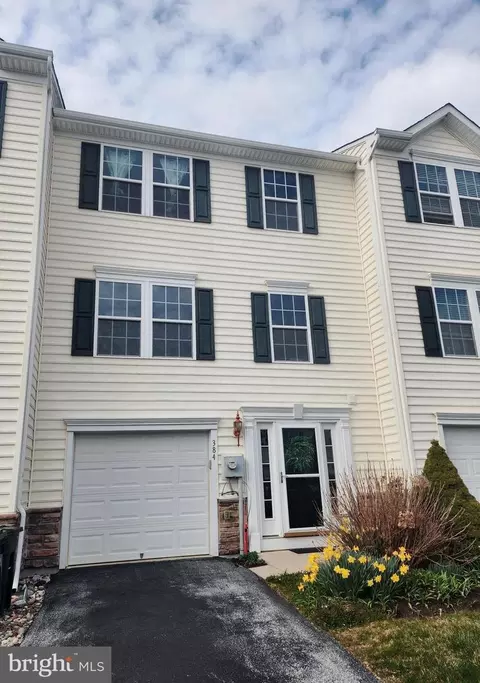 384 Larose Dr, Coatesville, PA 19320