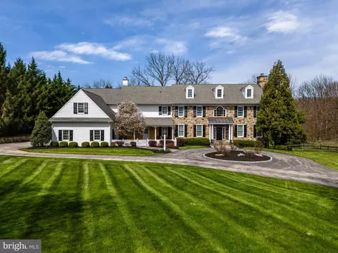 1240 Brentford Ln, Malvern, PA 19355