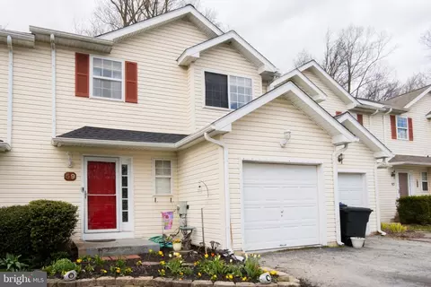59 Pinckney Dr, Coatesville, PA 19320