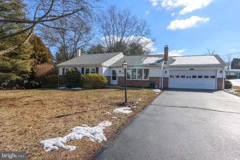 1034 S Keim St, Pottstown, PA 19465