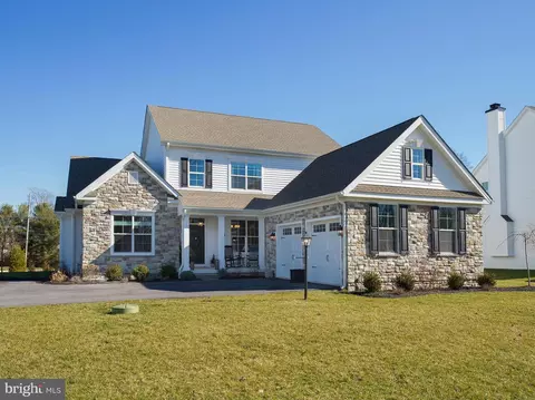 407 Shirtz Farm Ln, Malvern, PA 19355