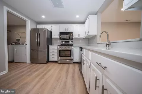 Kitchen - 908 Mountain View Dr, Wayne, PA 19087 photo 1 of 4