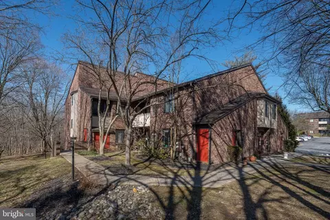 Exterior - 908 Mountain View Dr, Wayne, PA 19087 photo 2 of 5