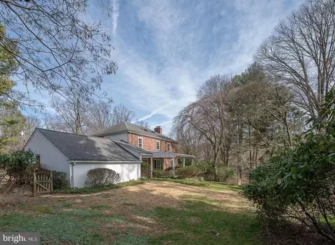 Exterior - 528 Tory Hill Rd, Devon, PA 19333 photo 3 of 6