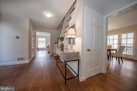 Entry Way - 528 Tory Hill Rd, Devon, PA 19333 photo 2 of 5