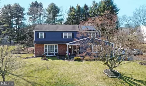 210 Baldwin Dr, West Chester, PA 19380