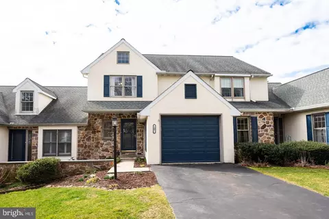107 Derby Dr, Elverson, PA 19520