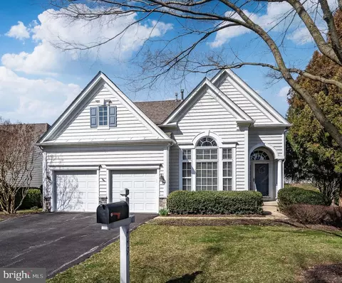 449 Larkspur Dr, Kennett Square, PA 19348
