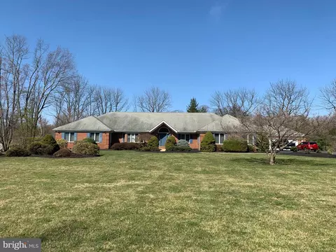 335 Old Bailey Ln, West Chester, PA 19382
