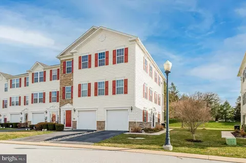 519 Tifton Ln, Coatesville, PA 19320
