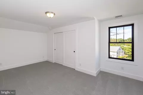 Bedroom - 993 Fairview Ave, Wayne, PA 19087 photo 9 of 12