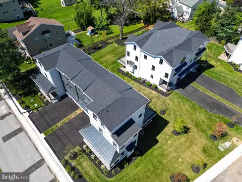 Exterior - 993 Fairview Ave, Wayne, PA 19087 photo 1 of 9