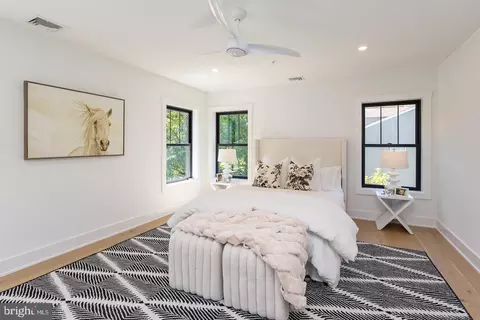 Bedroom - 993 Fairview Ave, Wayne, PA 19087 photo 1 of 12