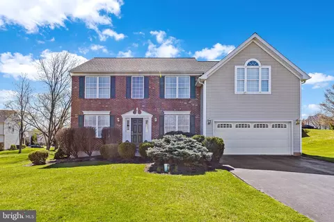 823 Rhinehart Ln, Phoenixville, PA 19460