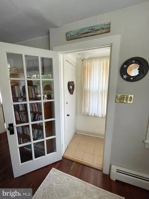 Entry Way - 629 Cope Rd, Kennett Square, PA 19348 photo 2 of 2