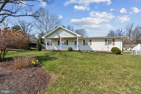 640 Reeceville Rd, Coatesville, PA 19320