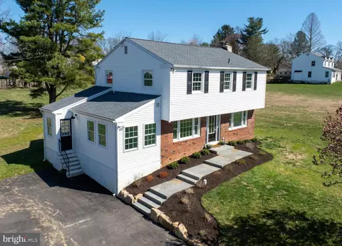 1409 Burke Rd, West Chester, PA 19380