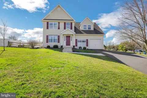 100 Midland Dr, Oxford, PA 19363