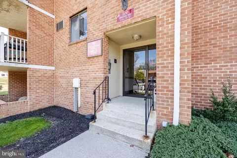 200 Winding Way #J25, Downingtown, PA 19335