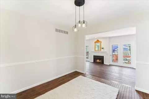 Entry Way - 7 Painters Ln, Chesterbrook, PA 19087 photo 3 of 4