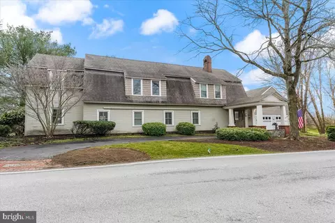960 Sconnelltown Rd, West Chester, PA 19382