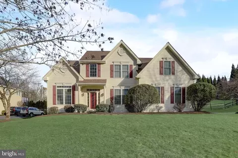 522 Red Coat Ln, Phoenixville, PA 19460