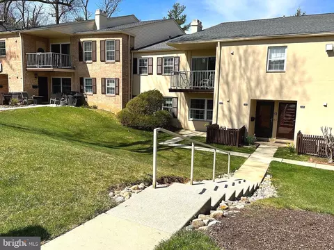 Exterior - 367 Old Forge Xing, Devon, PA 19333 photo 4 of 4