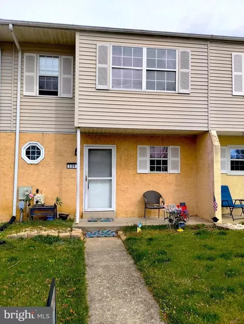 326 Carlyn Ct, Downingtown, PA 19335