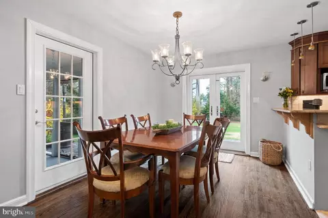 Dining - 436 W Valley Rd, Wayne, PA 19087 photo 1 of 2
